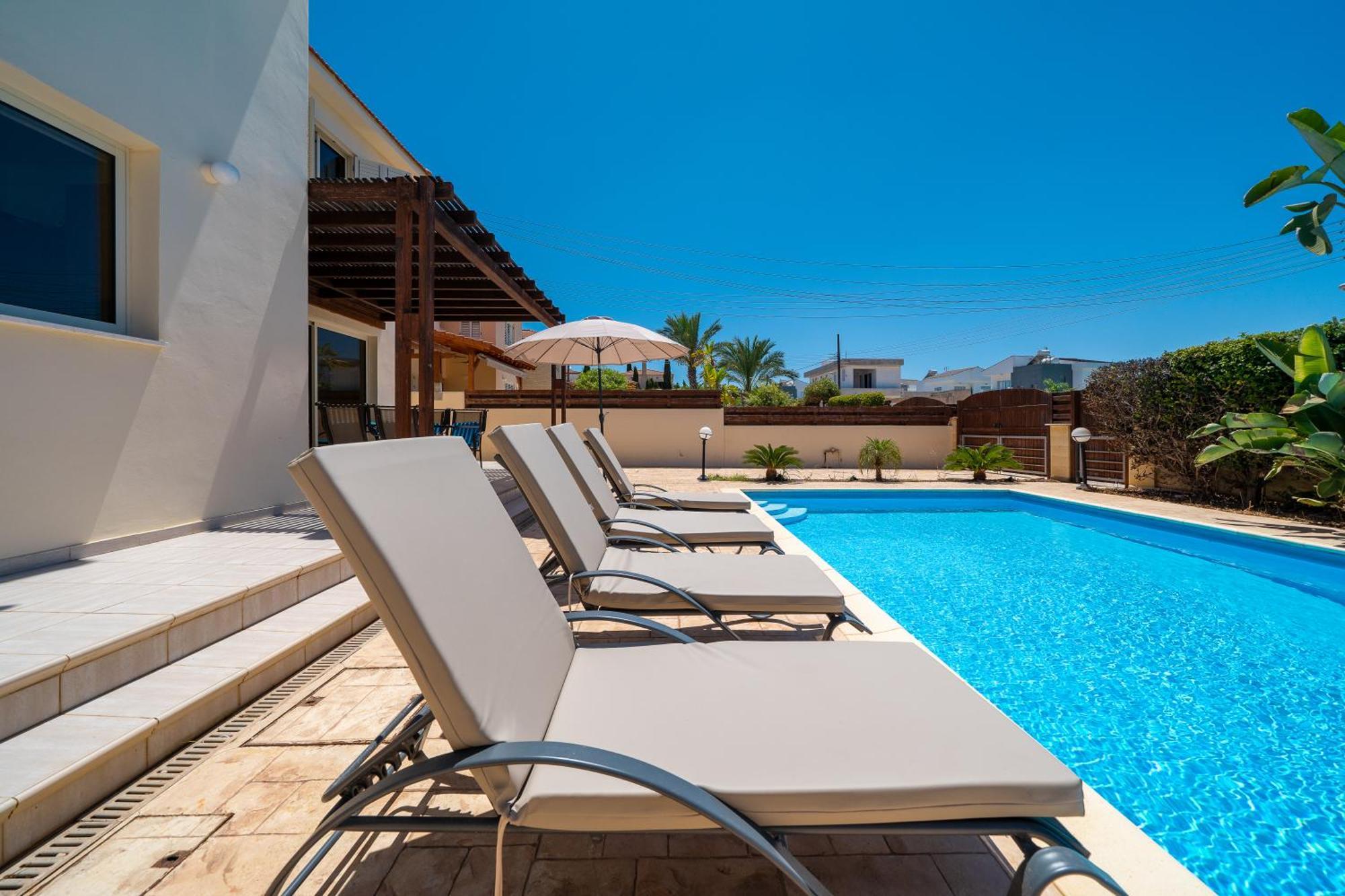 Atlantica 4 Bedroom Villa Near The Beach Protaras Luaran gambar
