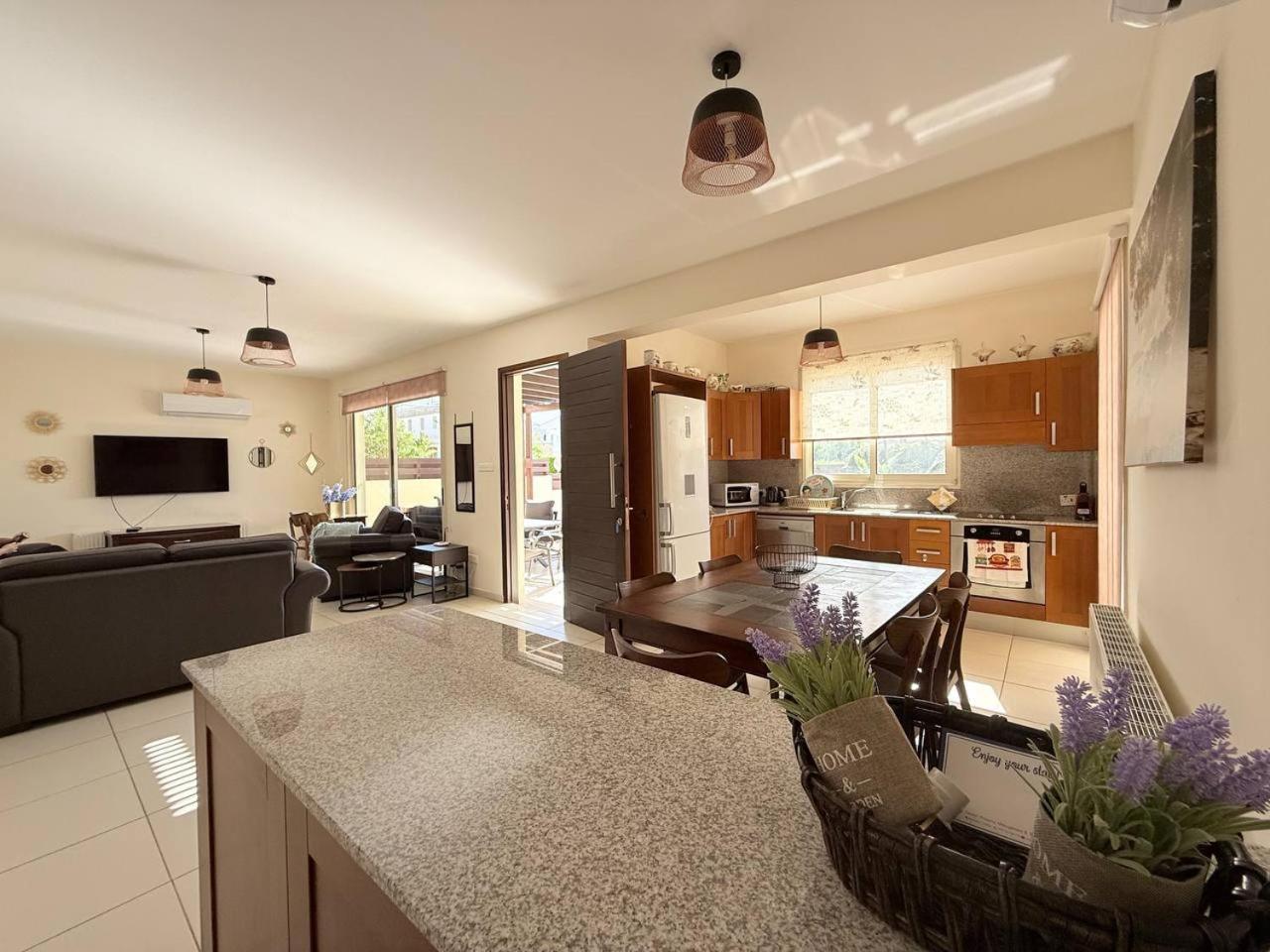 Atlantica 4 Bedroom Villa Near The Beach Protaras Luaran gambar